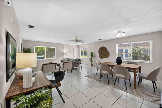 4565 TIPPECANOE TRAIL 22, Sarasota, FL 34233