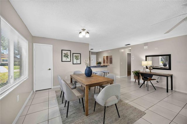4565 TIPPECANOE TRAIL 22, Sarasota, FL 34233