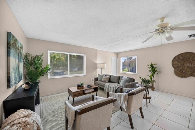 4565 TIPPECANOE TRAIL 22, Sarasota, FL 34233