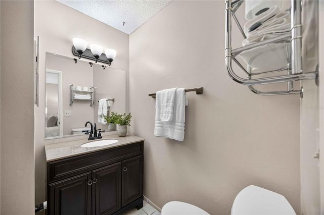 4565 TIPPECANOE TRAIL 22, Sarasota, FL 34233