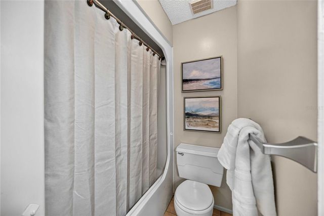 4565 TIPPECANOE TRAIL 22, Sarasota, FL 34233