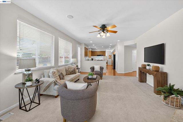 1477 Chianti Ct, Livermore, CA 94550