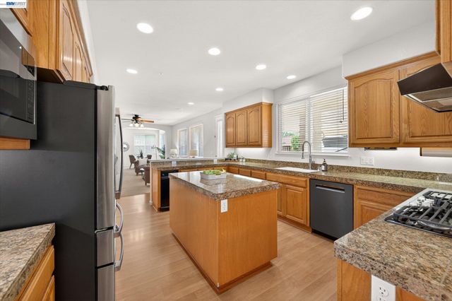 1477 Chianti Ct, Livermore, CA 94550
