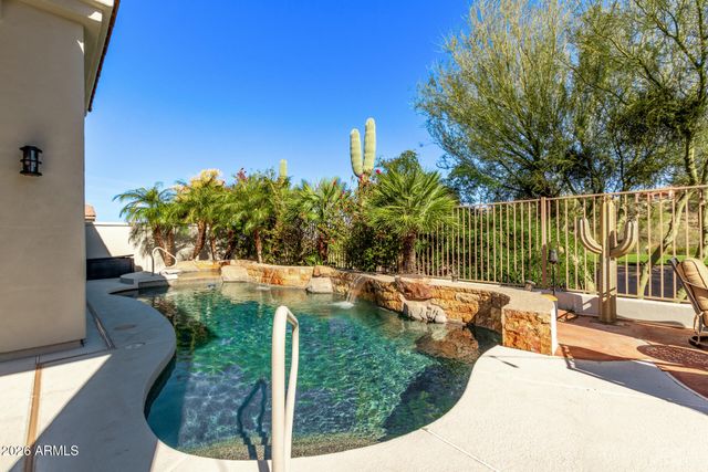 15621 E CACTUS Drive, Fountain Hills, AZ 85268