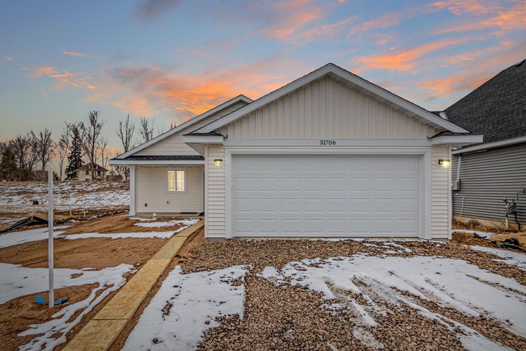 31706 Madison Road, Lindstrom, MN 55045 — photo 2