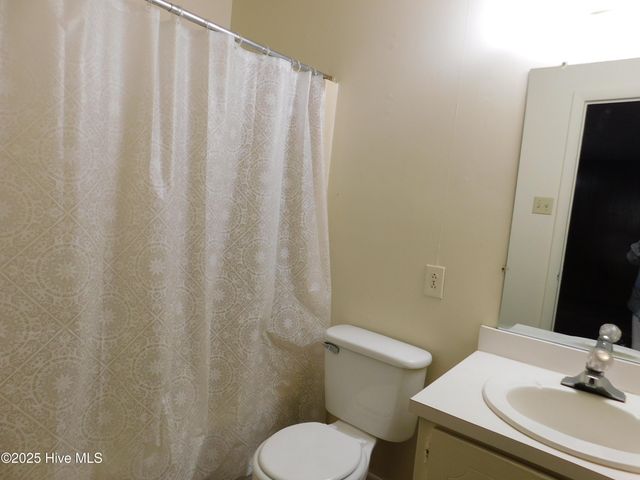 906 Biggs Street, Laurinburg, NC 28352