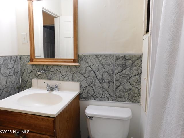906 Biggs Street, Laurinburg, NC 28352