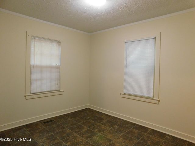 906 Biggs Street, Laurinburg, NC 28352