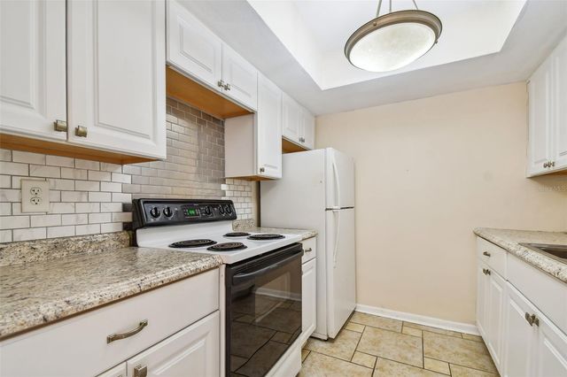 610 INDIAN ROCKS ROAD N 121, Belleair Bluffs, FL 33770