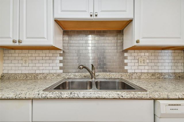 610 INDIAN ROCKS ROAD N 121, Belleair Bluffs, FL 33770