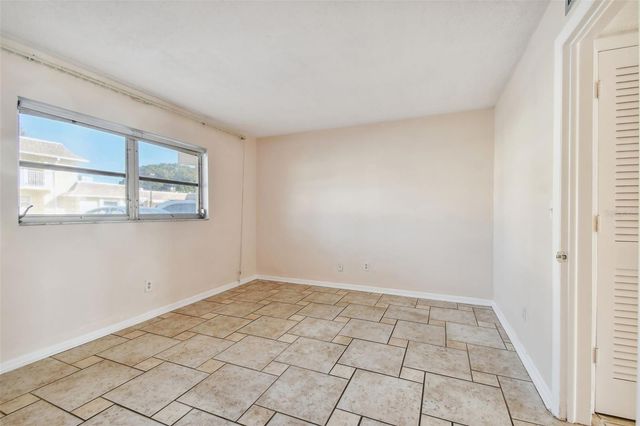 610 INDIAN ROCKS ROAD N 121, Belleair Bluffs, FL 33770