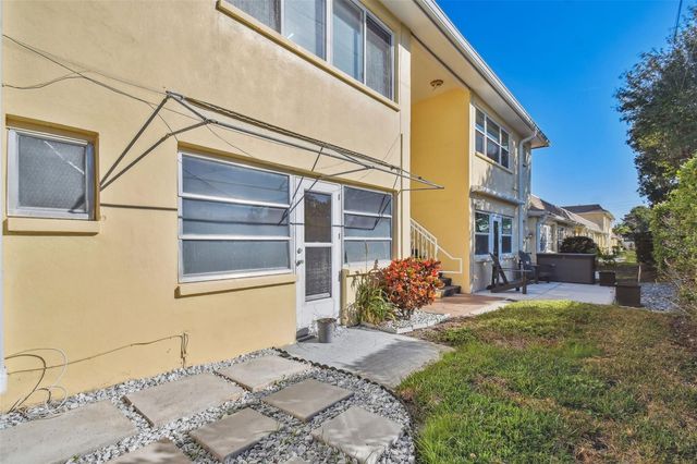 610 INDIAN ROCKS ROAD N 121, Belleair Bluffs, FL 33770