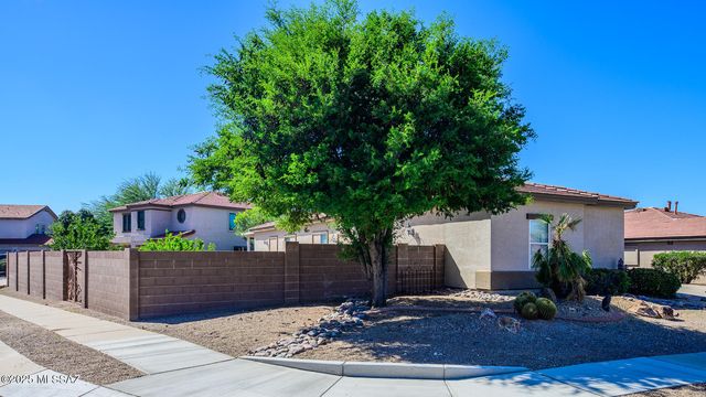 13564 E diablo creek Drive, Vail, AZ 85641