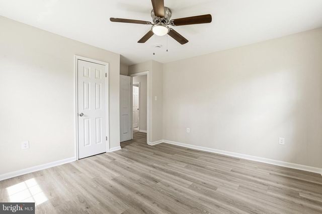18246 WHITE PINE DR, Milford, VA 22514