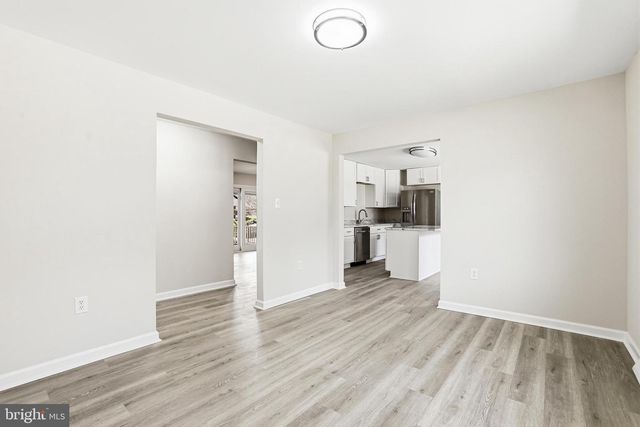 18246 WHITE PINE DR, Milford, VA 22514