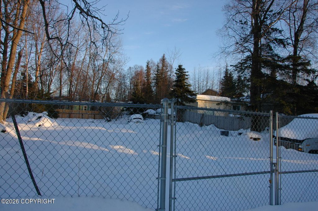 4300 Hayes Street, Anchorage, AK 99503