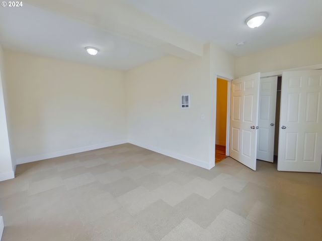 1857 PEARL St, Eugene, OR 97401