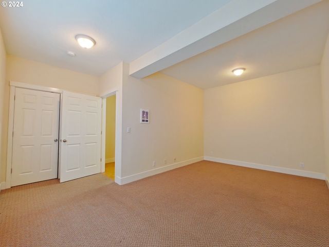 1857 PEARL St, Eugene, OR 97401