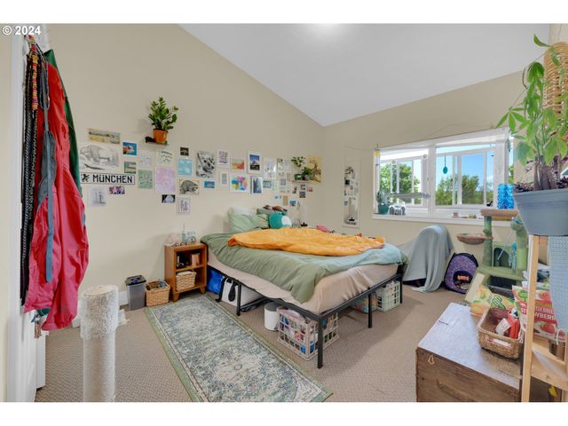 1857 PEARL St, Eugene, OR 97401