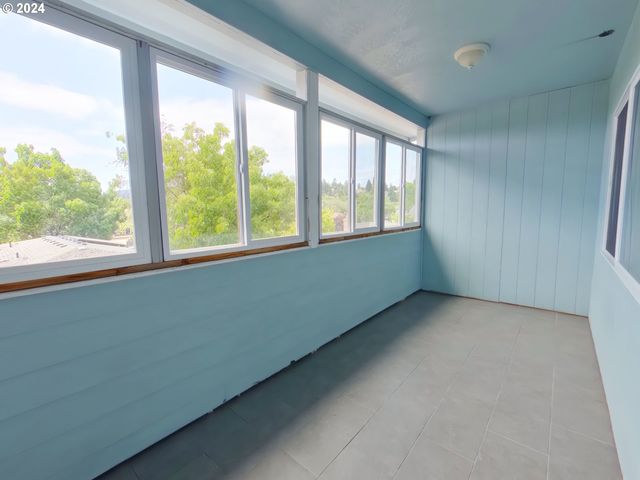 1857 PEARL St, Eugene, OR 97401