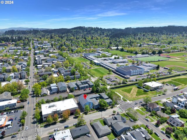 1857 PEARL St, Eugene, OR 97401