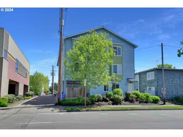 1857 PEARL St, Eugene, OR 97401