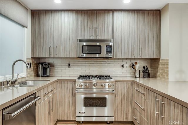 247 Calliope St, Laguna Beach, CA 92651