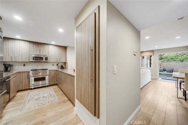 247 Calliope St, Laguna Beach, CA 92651