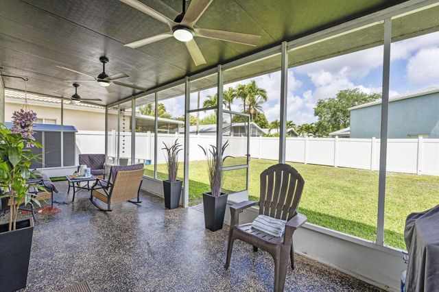 4659 SW 12th Court, Deerfield Beach, FL 33442