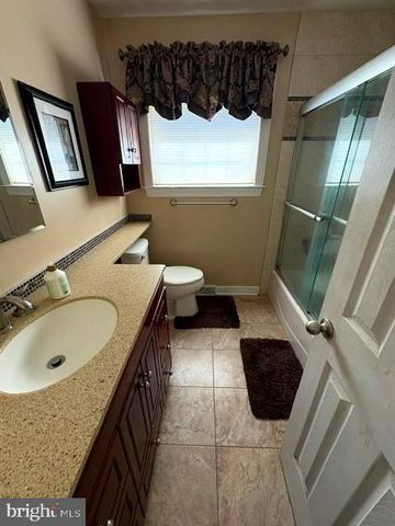 816 WILSON RD, Wilmington, DE 19803