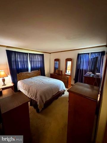 816 WILSON RD, Wilmington, DE 19803