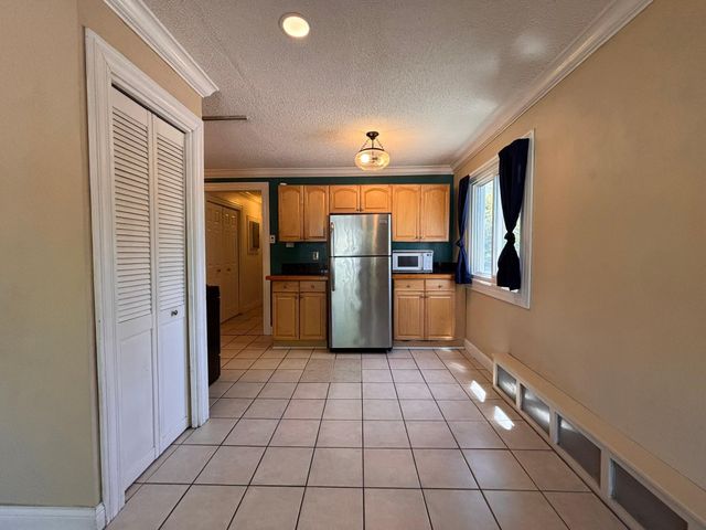 423 W 31st Street 102, Minneapolis, MN 55408