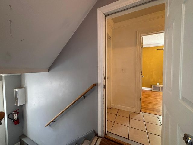 423 W 31st Street 102, Minneapolis, MN 55408