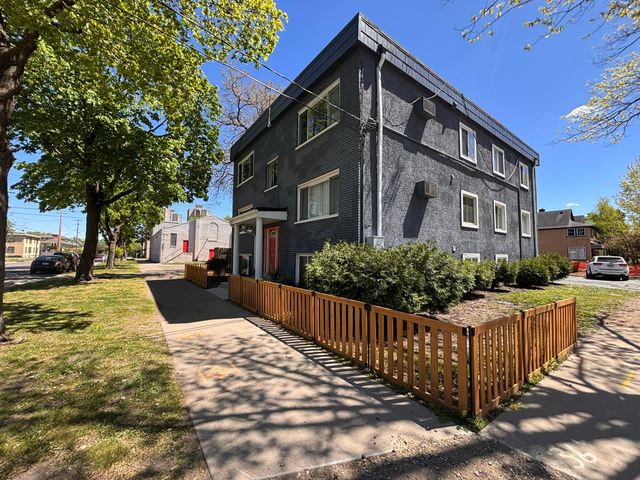 423 W 31st Street 102, Minneapolis, MN 55408