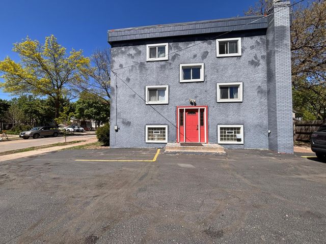 423 W 31st Street 102, Minneapolis, MN 55408