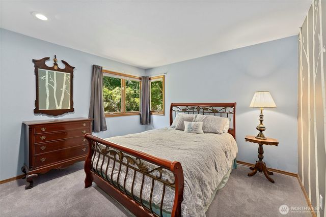 22200 Sweeney Road SE, Maple Valley, WA 98038