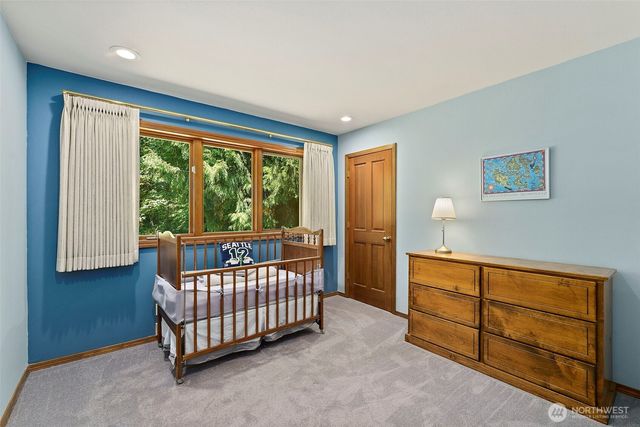 22200 Sweeney Road SE, Maple Valley, WA 98038