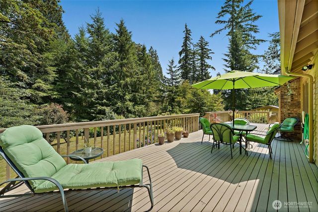 22200 Sweeney Road SE, Maple Valley, WA 98038