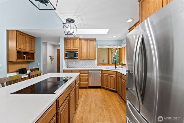 22200 Sweeney Road SE, Maple Valley, WA 98038
