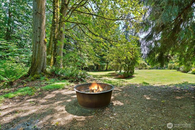 22200 Sweeney Road SE, Maple Valley, WA 98038