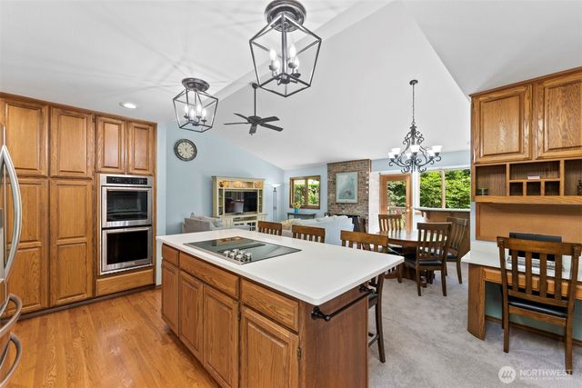 22200 Sweeney Road SE, Maple Valley, WA 98038