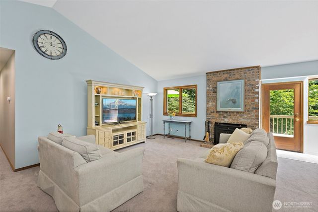 22200 Sweeney Road SE, Maple Valley, WA 98038