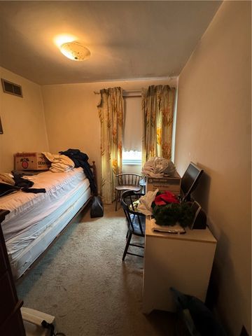 908 Franklin St, Mckeesport, PA 15132