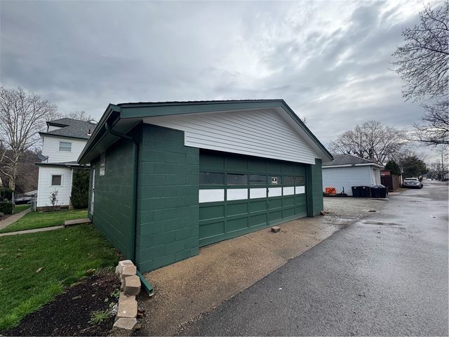 908 Franklin St, Mckeesport, PA 15132