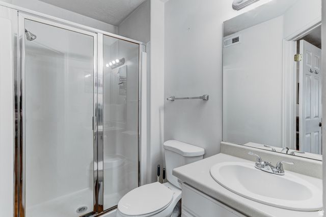 4752 W ITALIAN CT, West Jordan, UT 84084