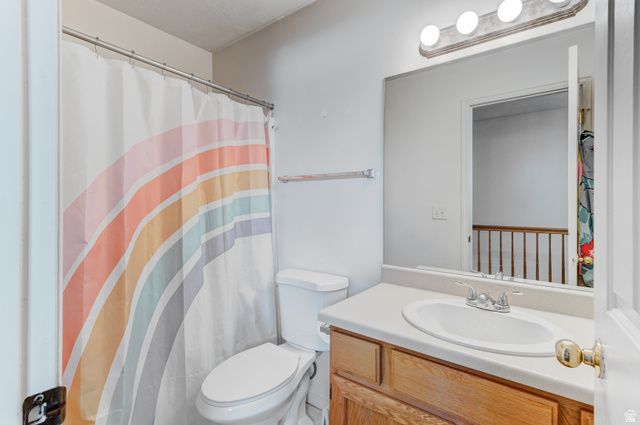 4752 W ITALIAN CT, West Jordan, UT 84084