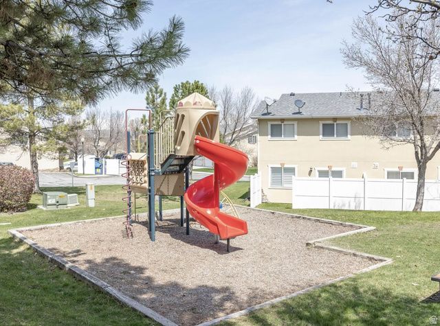 4752 W ITALIAN CT, West Jordan, UT 84084