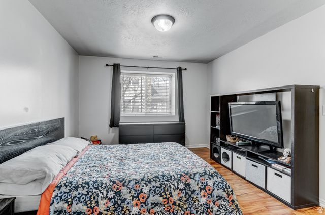 4752 W ITALIAN CT, West Jordan, UT 84084