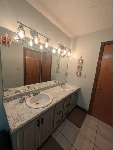 1705 County Road 1, South Point, OH 45680