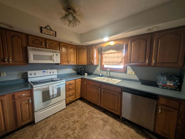 1705 County Road 1, South Point, OH 45680